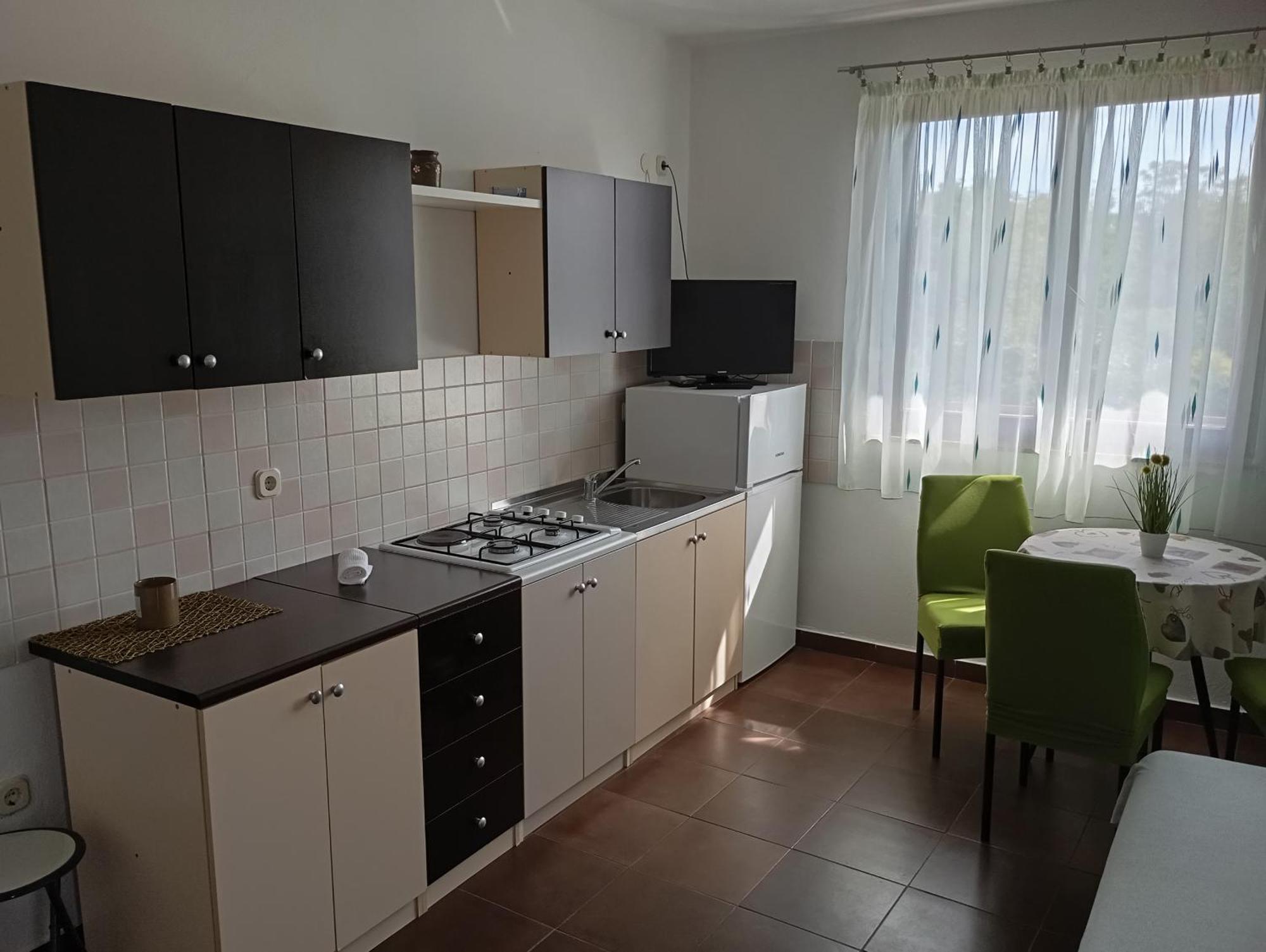 Apartments Nina ราฟนี ภายนอก รูปภาพ