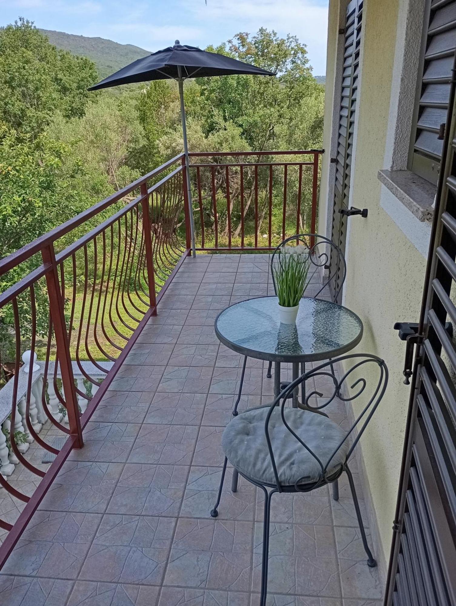 Apartments Nina ราฟนี ภายนอก รูปภาพ