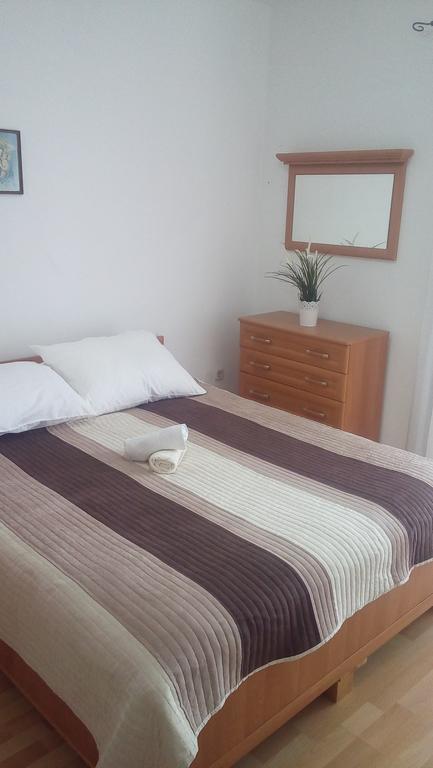 Apartments Nina ราฟนี ภายนอก รูปภาพ